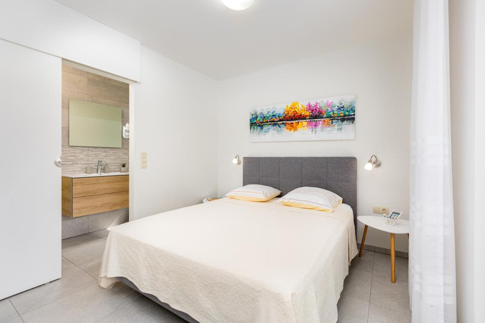 Apartments Pivas Malinska Ngoại thất bức ảnh